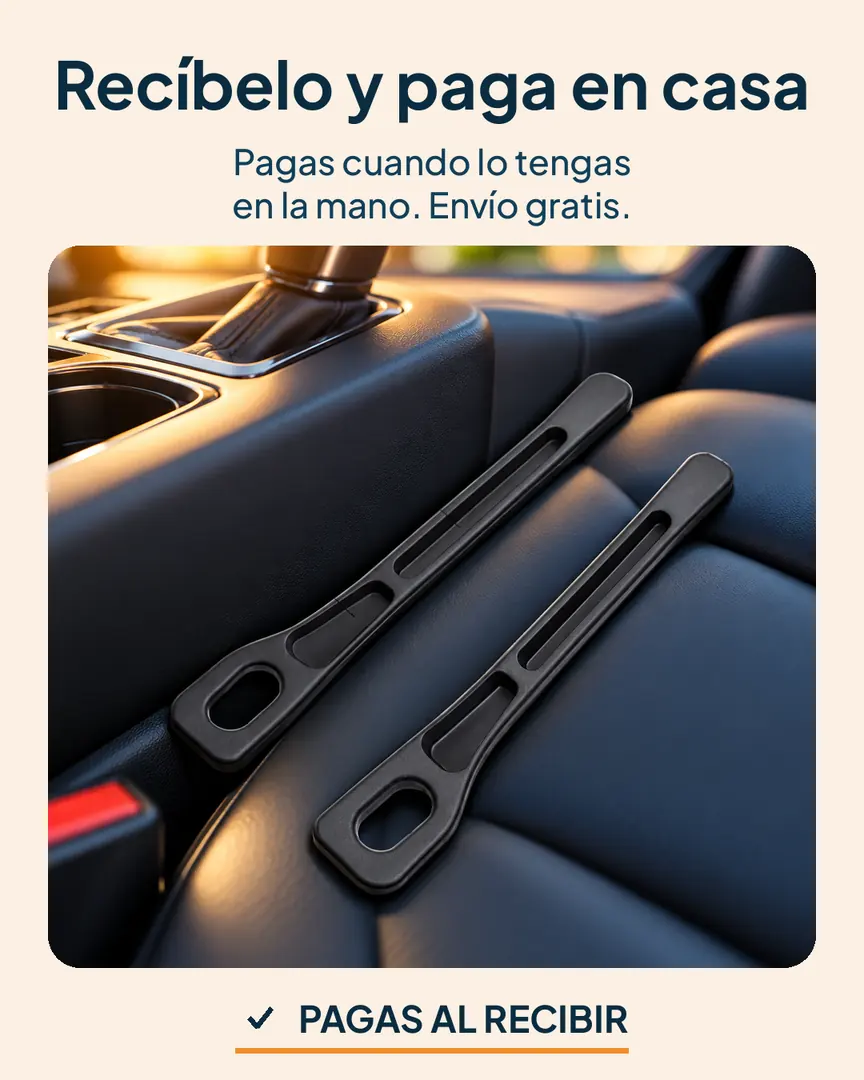 Relleno de espacios para asiento de carro: Interior de carro ordenado con las piezas junto a la consola